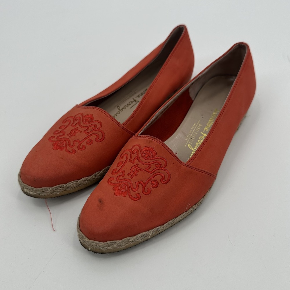 Salvatore Ferragamo Shoes Womens Size 6 Espadrille Flats Embroidered Slip On